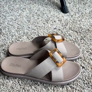 OluKai Women's Cream Slide Sandals